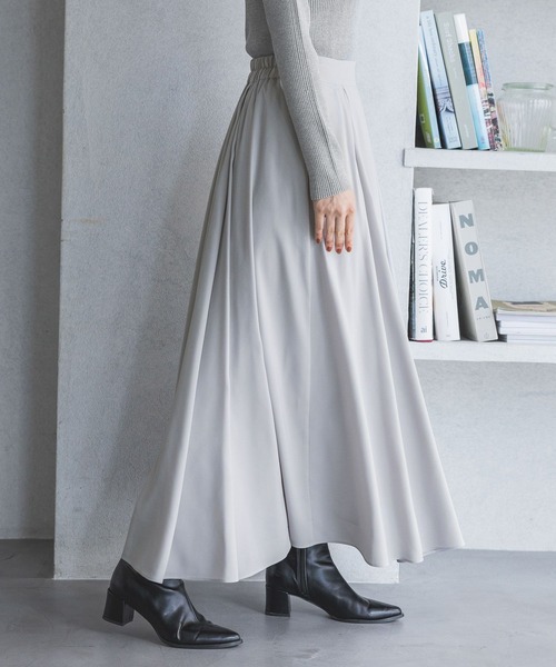 A part by（アパートバイ）の「ラメフレアスカート（スカート・レディース・ベージュ/ライトグレー/ブラック・SMALL/MEDIUM）」の6枚目の写真