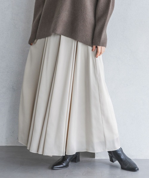 A part by（アパートバイ）の「ラメフレアスカート（スカート・レディース・ベージュ/ライトグレー/ブラック・SMALL/MEDIUM）」の10枚目の写真