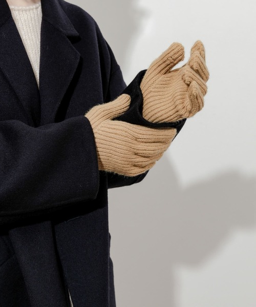 SMELLY（スメリー）の「ホールタッチニットグローブ（手袋・レディース・ベージュ/アイボリー/ブラック・-）」の7枚目の写真