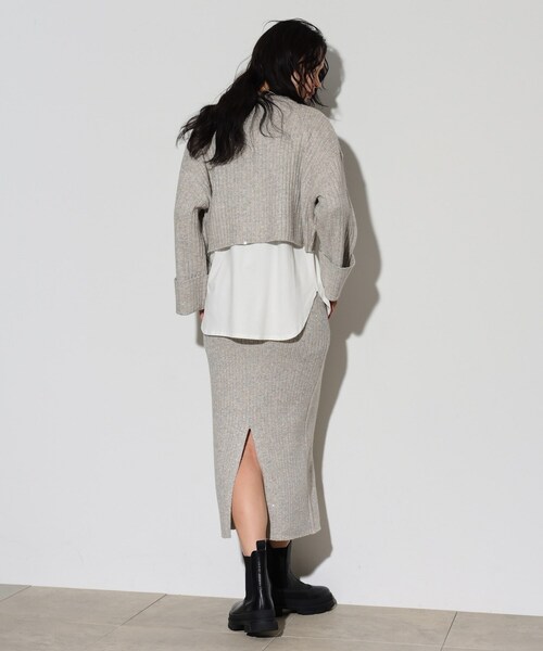 GALLEST（ギャレスト）の「ワイドリブニットスカート（スカート・レディース・チャコールグレー/ベージュ・36/38）」の6枚目の写真