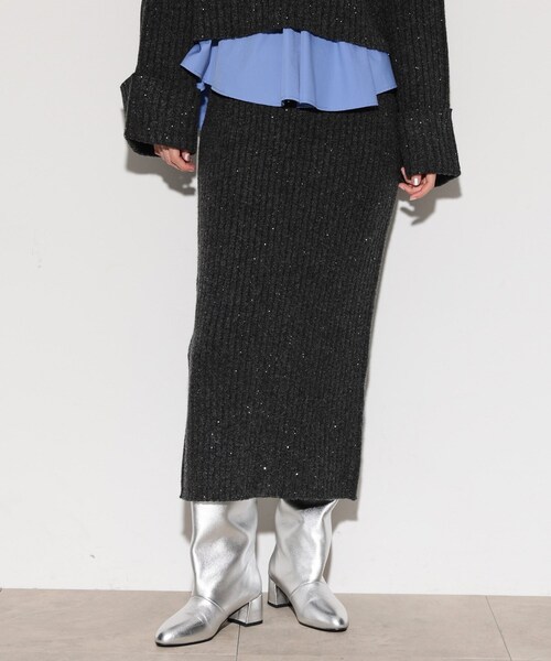 GALLEST（ギャレスト）の「ワイドリブニットスカート（スカート・レディース・チャコールグレー/ベージュ・36/38）」の12枚目の写真