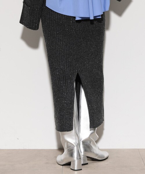 GALLEST（ギャレスト）の「ワイドリブニットスカート（スカート・レディース・チャコールグレー/ベージュ・36/38）」の14枚目の写真