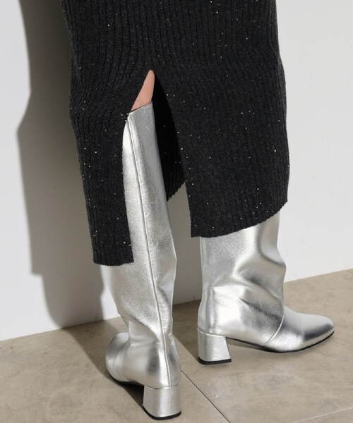 GALLEST（ギャレスト）の「ワイドリブニットスカート（スカート・レディース・チャコールグレー/ベージュ・36/38）」の18枚目の写真