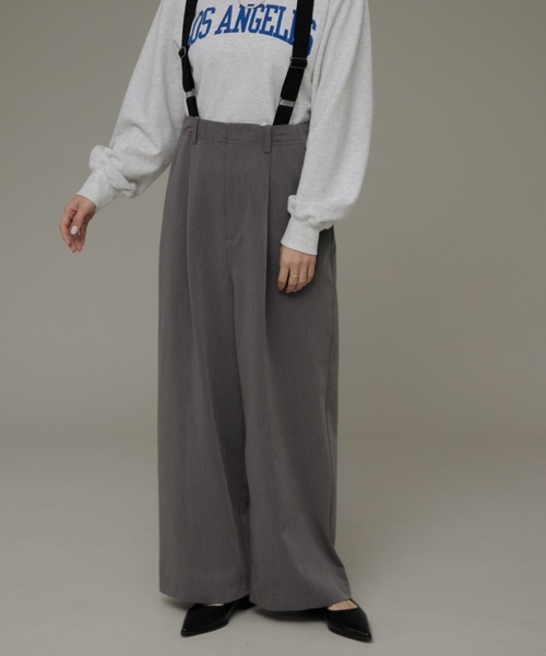 URBAN RESEARCH Sonny Label（アーバンリサーチサニーレーベル）の「サスペンダー付きタックパンツ（その他パンツ・レディース・グレー/ブラック・36/38）」の15枚目の写真