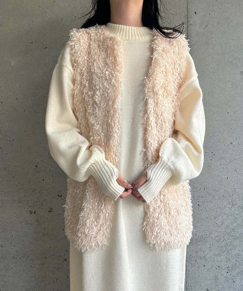 merrylatte(メリーラテ)の「指穴付ロングニットワンピース(ワンピース・レディース・アイボリー・FREE)」の20枚目の写真