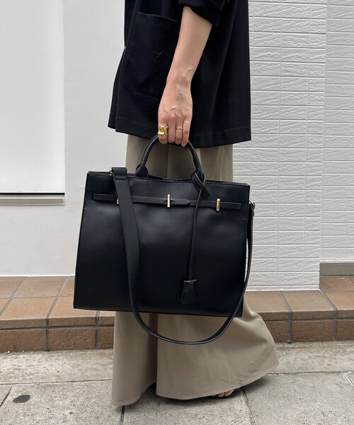 ☆フリーター☆ トッズ　ハンドバッグ　トートバッグ ショルダーベルト無し ☆フリーター様専用☆ トッズ ハンドバッグ トートバッグ