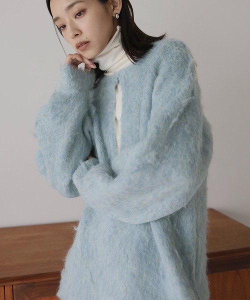 hellam(へラム)の「ミックスシャギー キーネックニット(ニット/セーター・レディース・グリーン/チャコール/オレンジ/アイボリー/ブルー・FREE)」の20枚目の写真