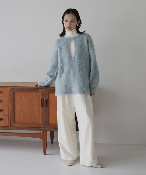 hellam(へラム)の「ミックスシャギー キーネックニット(ニット/セーター・レディース・グリーン/チャコール/オレンジ/アイボリー/ブルー・FREE)」の22枚目の写真