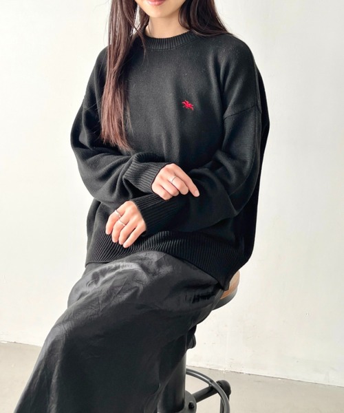 POLOCHAMPS(ポロチャンプス)の「POLOCHAMPS(ポロチャンプス)/ポロチャンプス 別注 ワンポイント刺繍 クルーネック 長袖 オーバーサイズニット セーター(ニット/セーター・レディース・グレー/ブラック/ネイビー・L/M)」の10枚目の写真