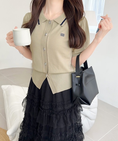 mily bilet(ミウィビレット)の「【mily bilet】洗練された大人カジュアル。デザインボタン胸刺繍半袖ニットポロ(ポロシャツ・レディース・アイボリー/ネイビー/ベージュ・X-LARGE/SMALL/MEDIUM/LARGE)」の18枚目の写真