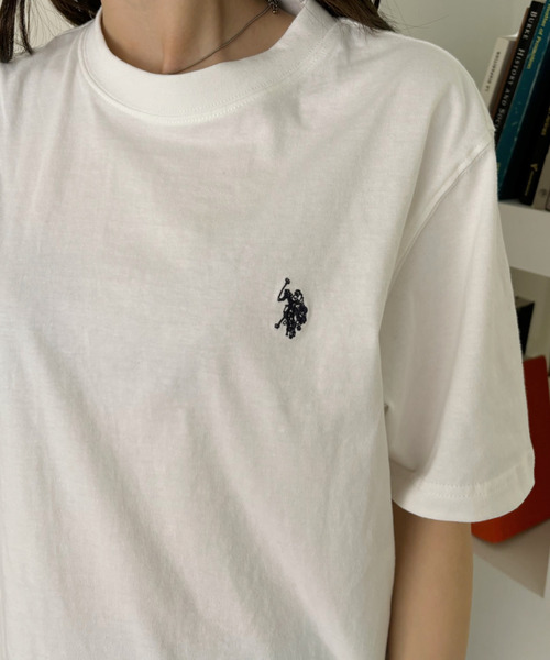 U.S. POLO ASSN.(ユーエスポロアッスン)の「U.S. POLO ASSN. ベーシック クルーネック 半袖 Tシャツ(Tシャツ/カットソー・レディース・キャメル/ブラック/ネイビー/サーモンピンク/オフホワイト/グリーン・L/M/S)」の21枚目の写真