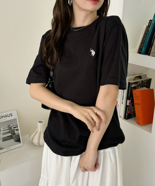 U.S. POLO ASSN.(ユーエスポロアッスン)の「U.S. POLO ASSN. ベーシック クルーネック 半袖 Tシャツ(Tシャツ/カットソー・レディース・キャメル/ブラック/ネイビー/サーモンピンク/オフホワイト/グリーン・L/M/S)」の14枚目の写真