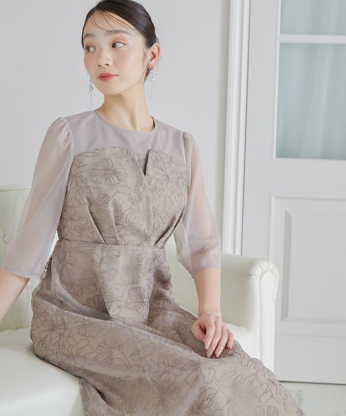 Jolie et Jolie(ジョリーエジョリー)の「ビスチェ風刺繍レースワンピースドレス(ドレス・レディース・ベージュ/ネイビー・M/L/3L/4L/LL)」の6枚目の写真