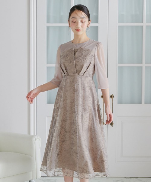 Jolie et Jolie(ジョリーエジョリー)の「ビスチェ風刺繍レースワンピースドレス(ドレス・レディース・ベージュ/ネイビー・M/L/3L/4L/LL)」の9枚目の写真