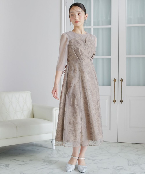 Jolie et Jolie(ジョリーエジョリー)の「ビスチェ風刺繍レースワンピースドレス(ドレス・レディース・ベージュ/ネイビー・M/L/3L/4L/LL)」の13枚目の写真