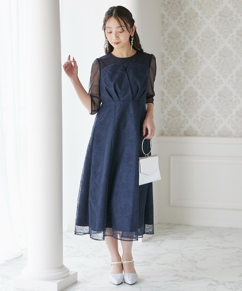 Jolie et Jolie(ジョリーエジョリー)の「ビスチェ風刺繍レースワンピースドレス(ドレス・レディース・ベージュ/ネイビー・M/L/3L/4L/LL)」の19枚目の写真