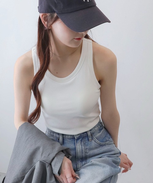 WEGO（ウィゴー）の「WEGO/なちゅ盛れカップインアメスリタンク（タンクトップ・レディース・杢グレー/ブラック/オフホワイト/レッド・SMALL/MEDIUM）」の9枚目の写真