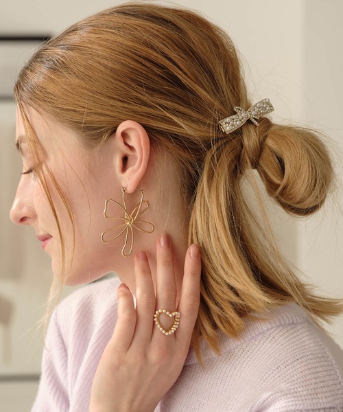 ANOH（アノー）の「フラワーフープピアス（ピアス（両耳用）・レディース・シルバー/ゴールド・FREE）」の21枚目の写真