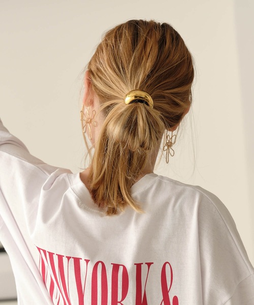 ANOH（アノー）の「フラワーフープピアス（ピアス（両耳用）・レディース・シルバー/ゴールド・FREE）」の6枚目の写真