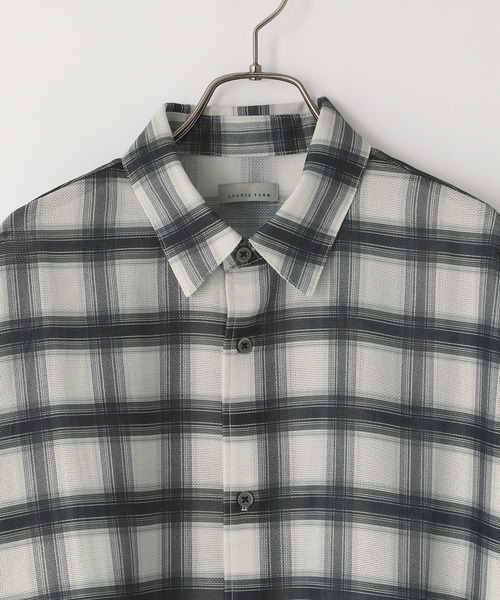 LOWRYS FARM（ローリーズファーム）の「メッシュオンブレチェックシャツＳＳ　 325557（シャツ/ブラウス・メンズ・グレー/ブルー/ブラック/ブラウン・MEDIUM/LARGE）」の6枚目の写真