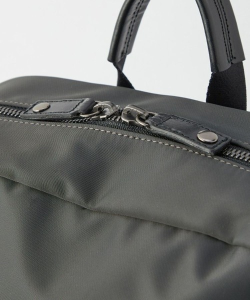 GLENROYAL(グレンロイヤル)の「【GLENROYAL/グレンロイヤル】J2-0041 デイパック (ナイロンツイル)(バックパック/リュック・メンズ・チャコールグレー/ブラック・00)」の7枚目の写真