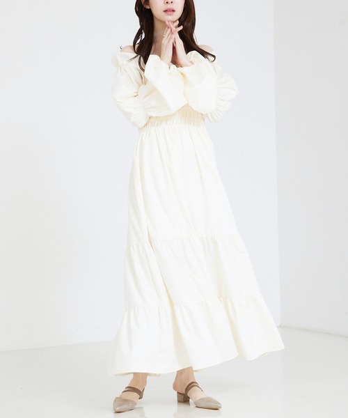 SELFIST(セルフィスト)の「【美的掲載】2wayオフショルティアードワンピース 春服 バルーン袖 長袖 ティアードスカート(ワンピース・レディース・ブラック/アイボリー/ピンク・フリー)」の2枚目の写真