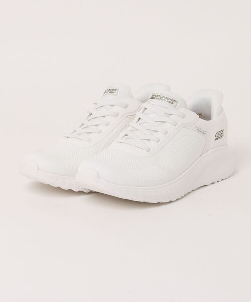 SKECHERS(スケッチャーズ)の「【SKECHERS】 BOBS SQUAD CHAOS - CUR(スニーカー・レディース・オフホワイト/ブラック・23.0cm/23.5cm/24.0cm/24.5cm/25.0cm/22.5cm)」の1枚目の写真