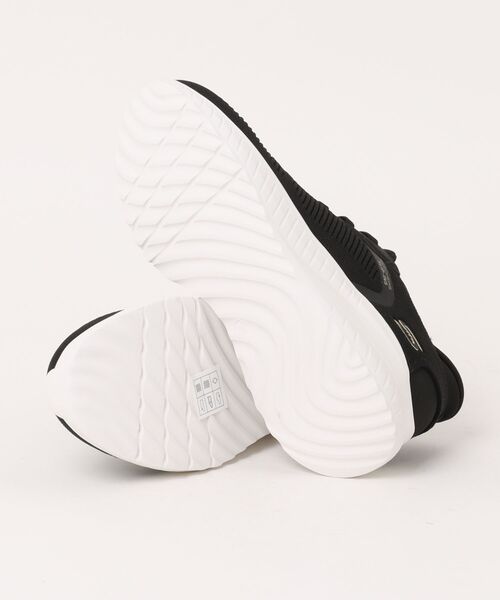 SKECHERS(スケッチャーズ)の「【SKECHERS】 BOBS SQUAD CHAOS - CUR(スニーカー・レディース・オフホワイト/ブラック・23.0cm/23.5cm/24.0cm/24.5cm/25.0cm/22.5cm)」の21枚目の写真