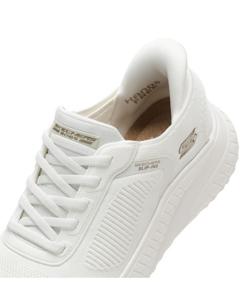 SKECHERS(スケッチャーズ)の「【SKECHERS】 BOBS SQUAD CHAOS - CUR(スニーカー・レディース・オフホワイト/ブラック・23.0cm/23.5cm/24.0cm/24.5cm/25.0cm/22.5cm)」の11枚目の写真