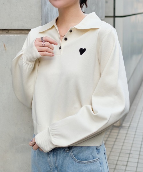 Rejoule（リジュール）の「ハート刺繍スポンディッシュポロニット（ニット/セーター・レディース・ブラック/アイボリー/ホワイト×ブラック・FREE）」の4枚目の写真