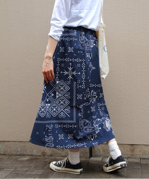 WILD THINGS（ワイルドシングス）の「WILD THINGS/ワイルドシングス　プリントラックススカート　PRINT LAX SKIRT（スカート・レディース・ネイビー/グレー・M）」の15枚目の写真