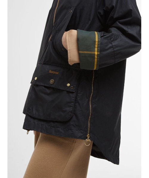 Barbour(バブアー)の「Raelynn ワックス ジャケット(ブルゾン・レディース・オリーブ/ブラック・8)」の12枚目の写真