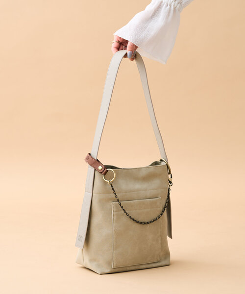 Kastane(カスタネ)の「【Kolors like you】スエードワンハンドルバッグ(ショルダーバッグ・レディース・ブラウン/グレイッシュベージュ/ピンク系その他・FREE)」の21枚目の写真