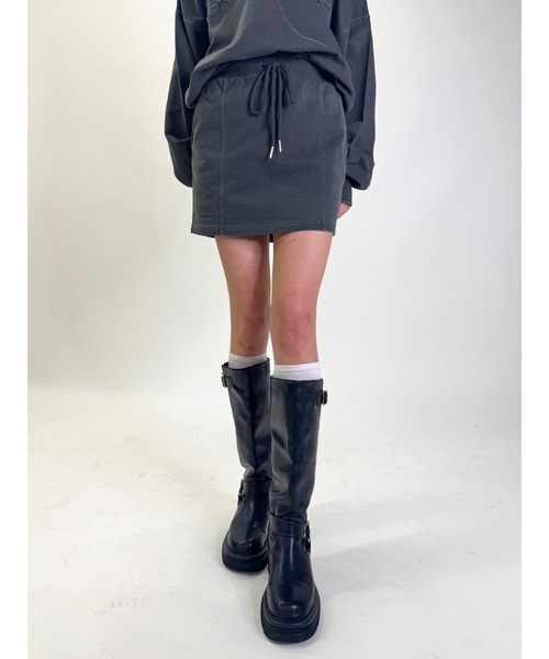 EGOIST（エゴイスト）の「加工裏毛ミニスカート（スカート・レディース・ブラック/ベージュ・FREE）」の13枚目の写真