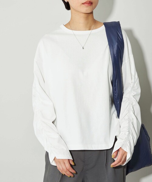 CITEN(シテン)の「<CITEN>ソデシャーリングロンT ホワイト(Tシャツ/カットソー・レディース・ホワイト・FREE)」の2枚目の写真