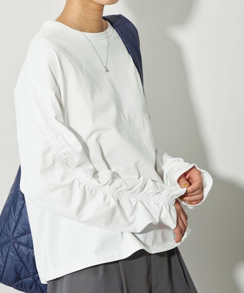 CITEN(シテン)の「<CITEN>ソデシャーリングロンT ホワイト(Tシャツ/カットソー・レディース・ホワイト・FREE)」の3枚目の写真