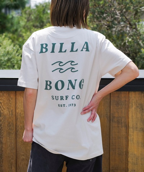 BILLABONG（ビラボン）の「BILLABONG メンズ ONE TIME Tシャツ 【2025年春夏モデル】/ビラボンバックプリントクルーネック半袖Tシャツ（Tシャツ/カットソー・メンズ・ホワイト/グリーン系その他/ネイビー/ホワイト系その他/クリーム/ブラック・X-LARGE/LARGE/MEDIUM/SMALL）」の4枚目の写真