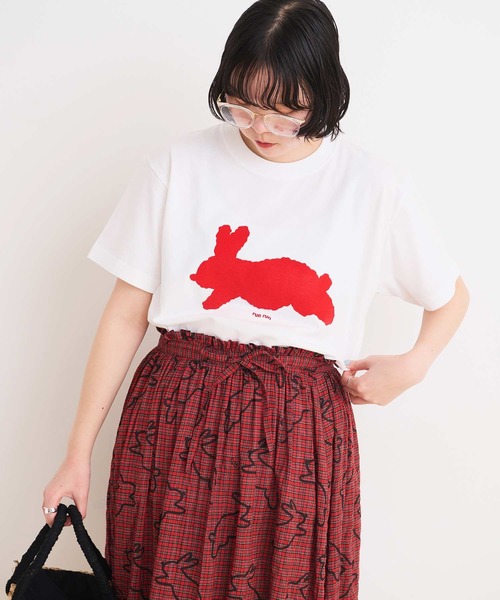 I am I in fact...(アイアムアイインファクト)の「●run rabbit Tシャツ(Tシャツ/カットソー・レディース・ホワイト/ネイビー・FREE)」の4枚目の写真
