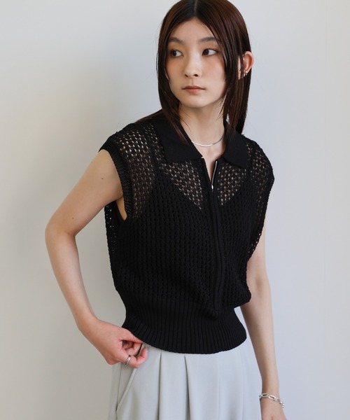 select MOCA(セレクトモカ)の「メッシュニットフロントジップトップス(ニット/セーター・レディース・ブラック/オフホワイト/グレー・FREE)」の2枚目の写真