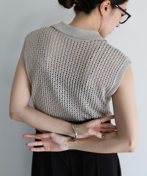 select MOCA(セレクトモカ)の「メッシュニットフロントジップトップス(ニット/セーター・レディース・ブラック/オフホワイト/グレー・FREE)」の14枚目の写真