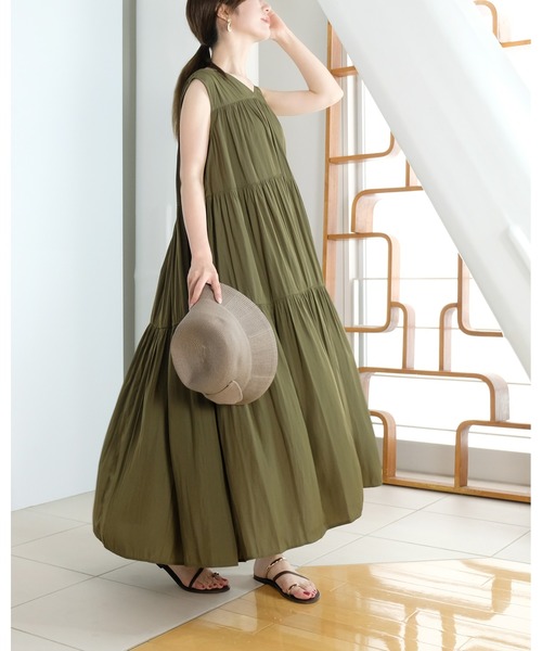 セール】パウダーサテンティアードワンピース（スカート