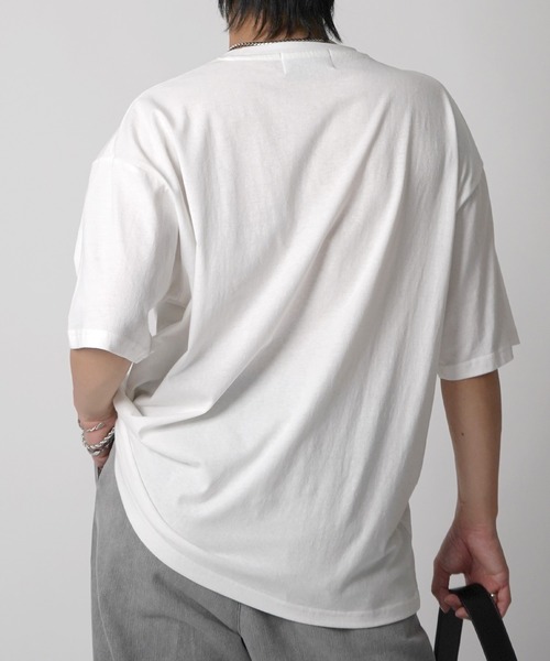 Confirm(コンファーム)の「アブストラクトグラフィック箔プリント 半袖Tシャツ メンズ レディース(Tシャツ/カットソー・メンズ・ブラック/ホワイト/ホワイト系その他/ブラック系その他・M/L)」の12枚目の写真