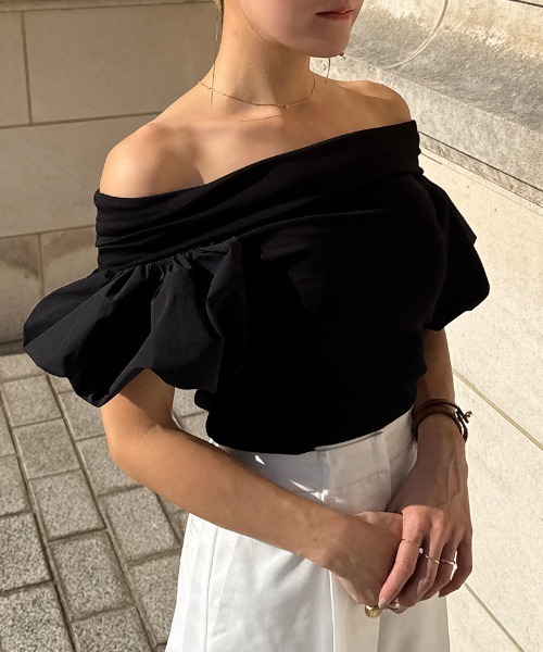 JENNE(ジェンヌ)の「マシュマロスリーブ Tシャツ(Tシャツ/カットソー・レディース・ブラック/ホワイト・SMALL/MEDIUM/LARGE)」の8枚目の写真