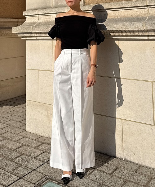 JENNE(ジェンヌ)の「マシュマロスリーブ Tシャツ(Tシャツ/カットソー・レディース・ブラック/ホワイト・SMALL/MEDIUM/LARGE)」の10枚目の写真