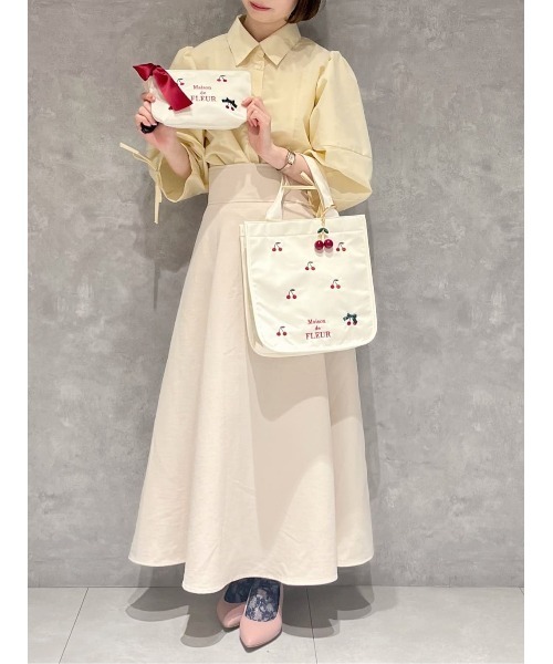 セザンヌ★キルティング 花刺繍 コットン ミニジュエリー ポーチ SEZANE(セザンヌ) ポーチ(レディース) - 海外通販のBUYMA