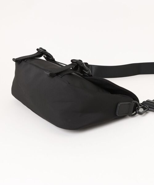 KANGOL（カンゴール）の「【KANGOL Black series】5ポケット ショルダーバッグ（ショルダーバッグ・メンズ・ブラック・FREE）」の4枚目の写真
