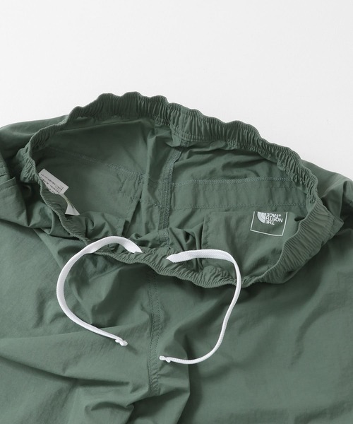 THE NORTH FACE(ザノースフェイス)の「THE NORTH FACE Versatile Mid(その他パンツ・メンズ・グリーン/ブロンズ・MEDIUM/LARGE)」の9枚目の写真
