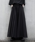 LILL(リル)の「パンツ(スラックス)」