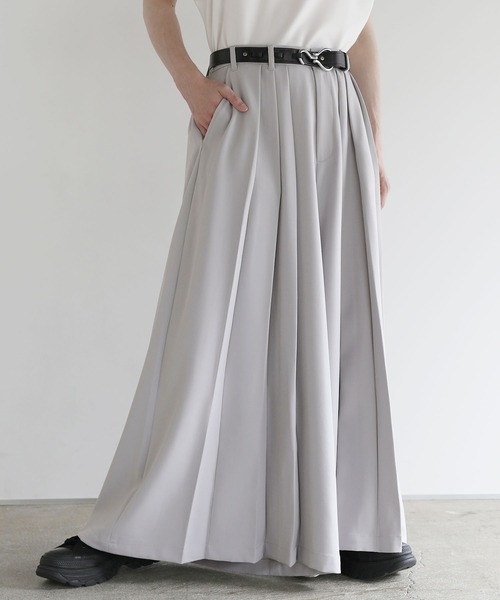 LILL（リル）の「ハイウエストワイドドレーププリーツ袴スラックス（スラックス・メンズ・ブラック/グレー・M/S/XL/L）」の13枚目の写真