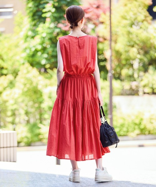 ROPE' PICNIC(ロペピクニック)の「コットンボイルティアードワンピース(ワンピース・レディース・ブラック/レッド/ブラウン・38)」の17枚目の写真